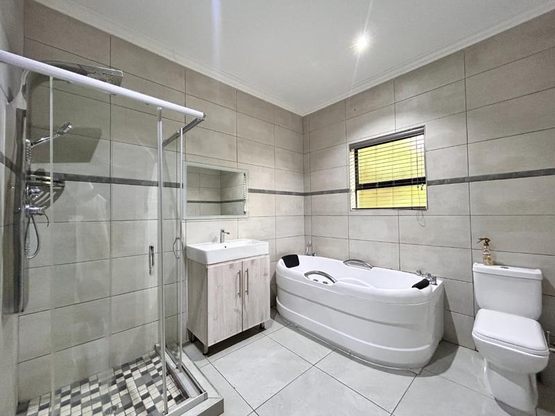 3 Bedroom Property for Sale in Leloko Lifestyle Estate North West